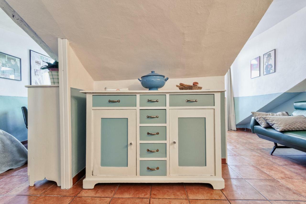 Mansarda In Piazza Castello Apartment *