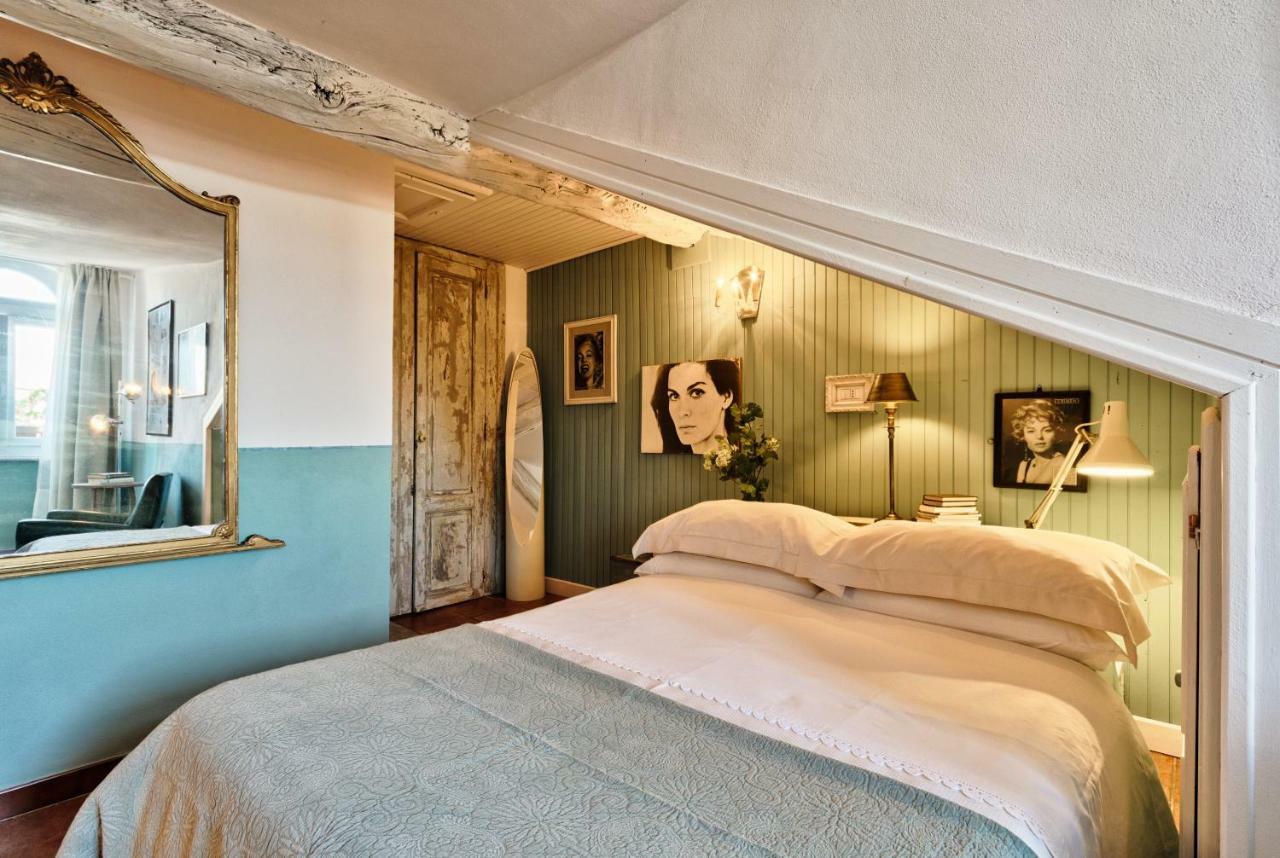 Mansarda In Piazza Castello Apartment